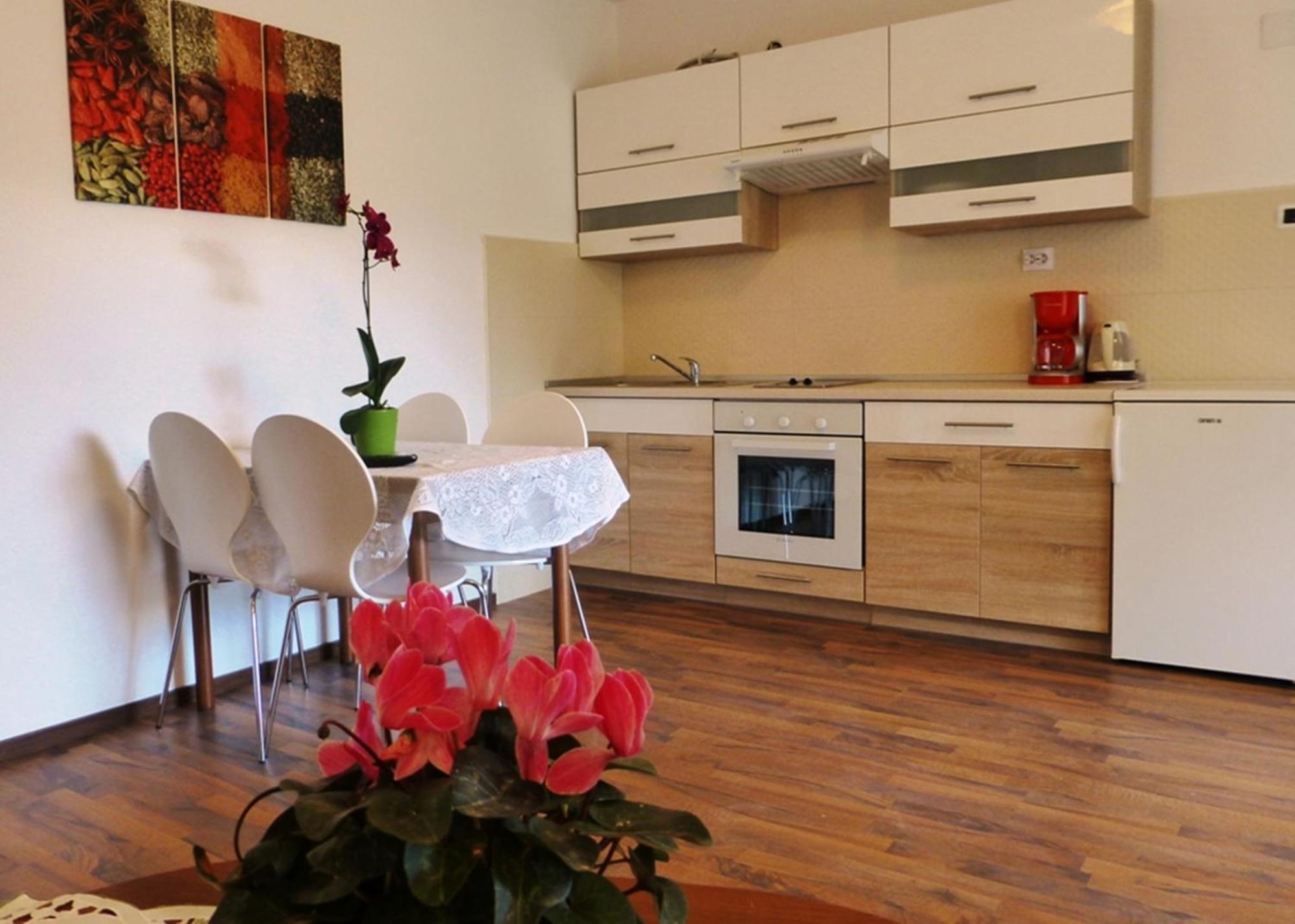 Casa Marcella De Luxe Apartment